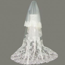 Voile orné de dentelle florale Ivoire -21 cm bordure